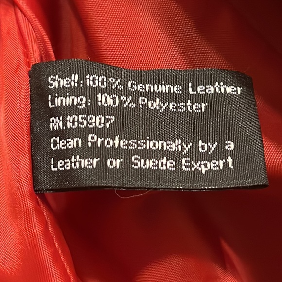 Beautiful Red leather Jacket - Picture 5 of 6